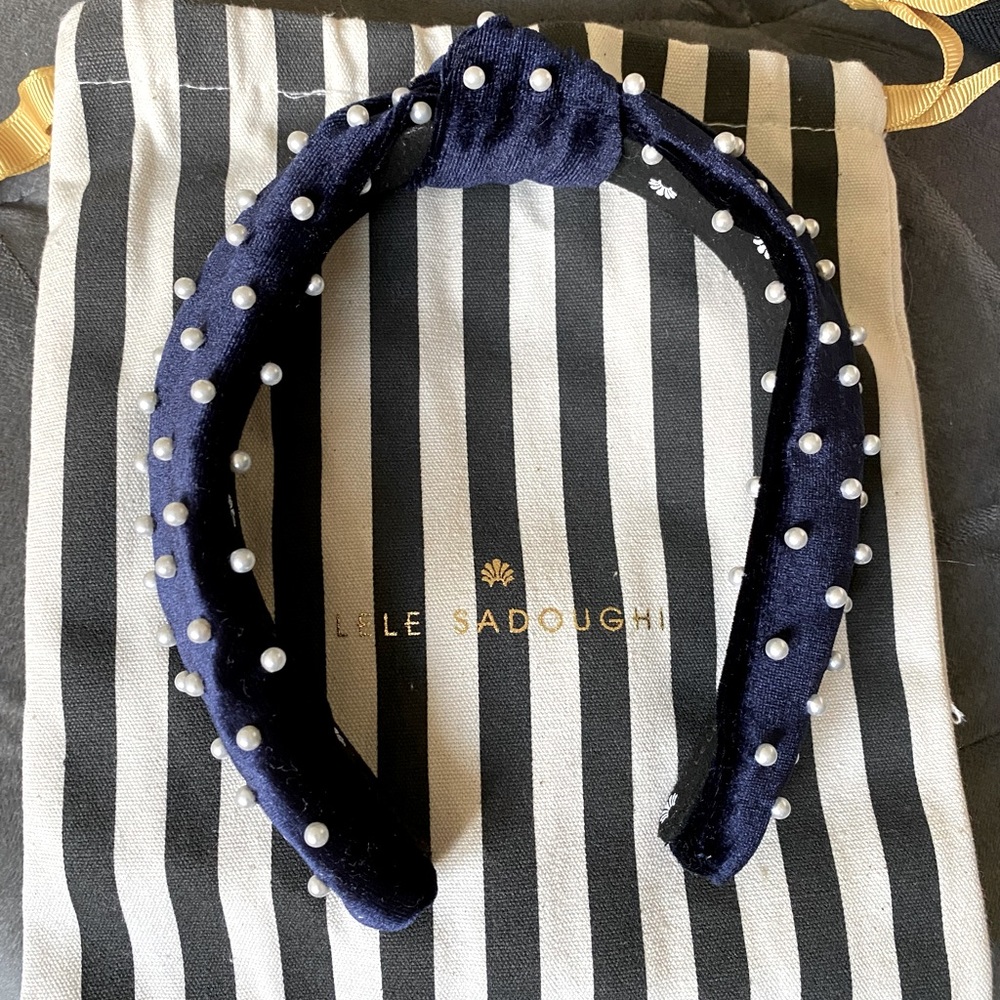 Lele Sadoughi Crew Cuts Navy Pearl Velvet Headband